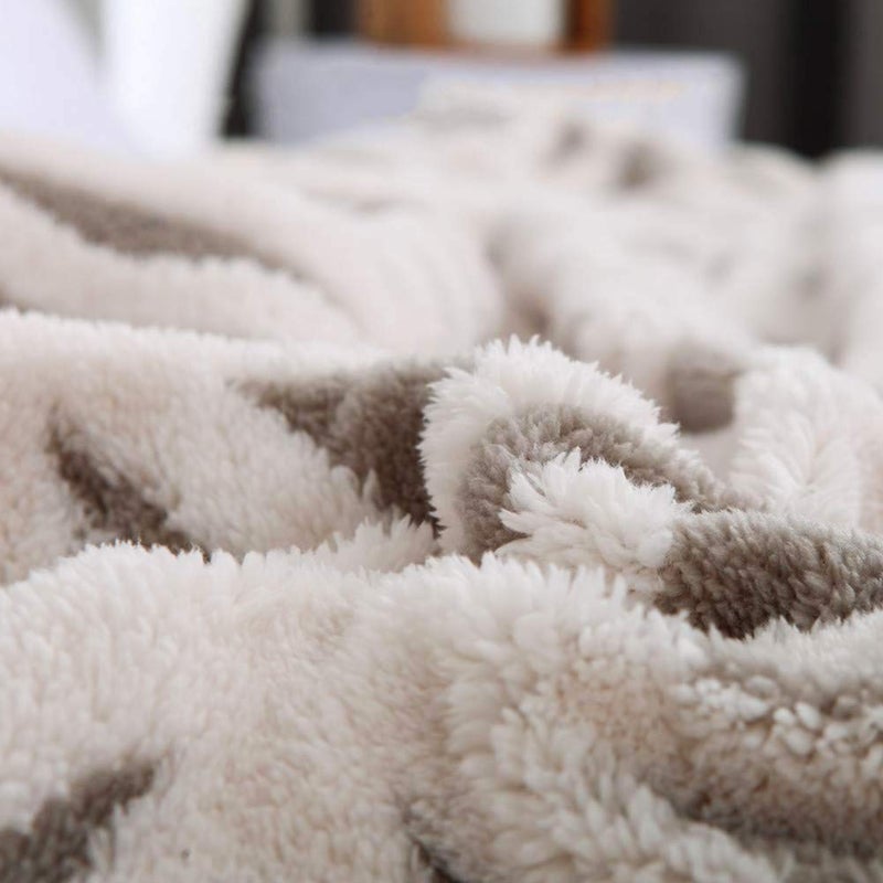 LOMAO Sherpa Fleece Blanket 90x90 Fuzzy Soft Throw Blanket Dual Sided Blanket for Couch Sofa Bed (Grey, 90''x90'') - Image 5